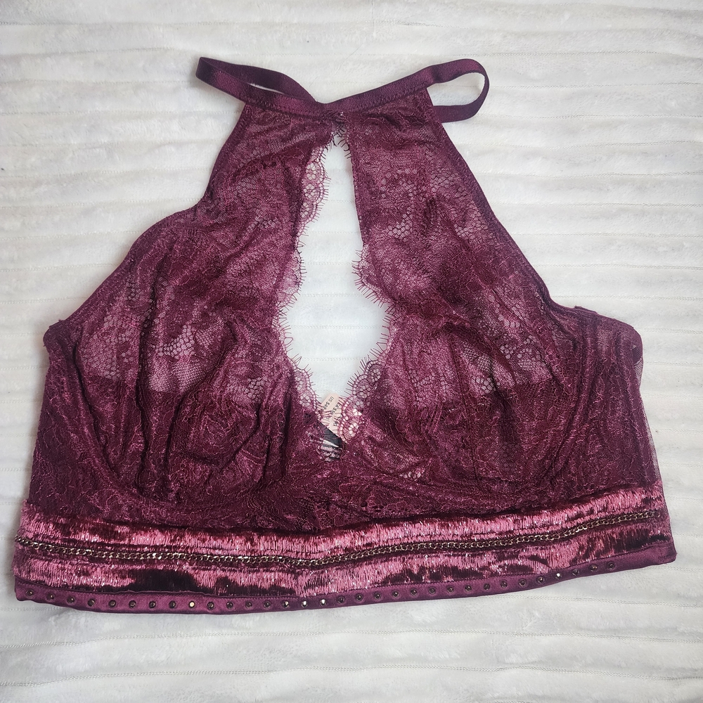 NWT Victoria's Secret Elegant Lace Halter Bralette - Burgundy